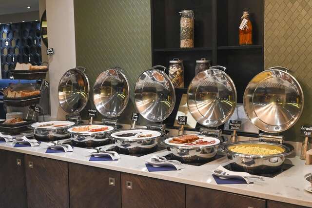 Отель Sandymount Hotel Дублин-24